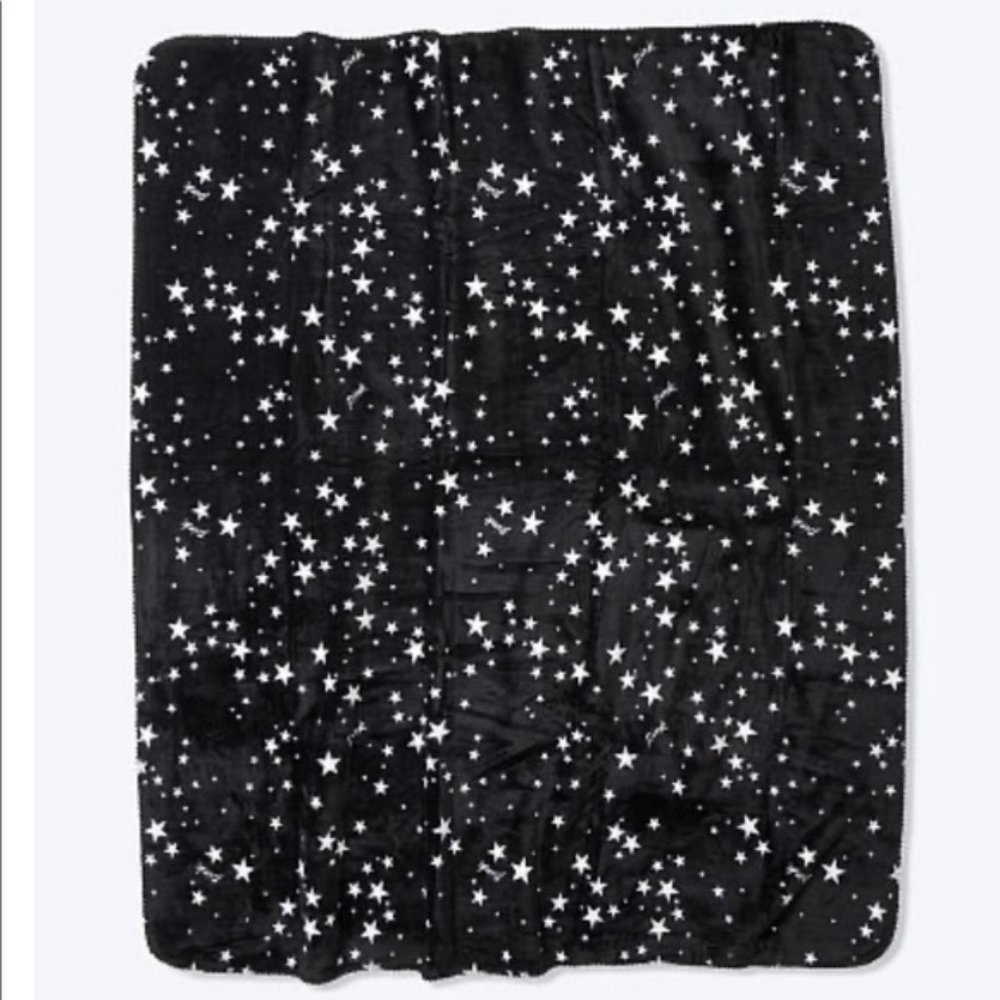 VS PINK Rare Starry Sherpa Blanket NWT!!